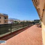 Rent 2 bedroom apartment of 45 m² in Palermo