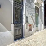 Rent 2 bedroom apartment of 58 m² in Lisbon