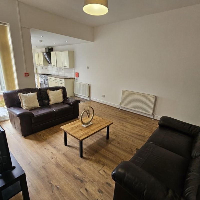 1 bedroom property to let in Poplar Road, Bearwood - £650 pcm