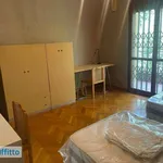 Rent 6 bedroom apartment of 200 m² in Bologna