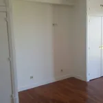 Rent 3 bedroom apartment of 142 m² in Porto