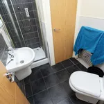 Rent 6 bedroom flat in Birmingham