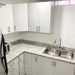 Rent 1 bedroom apartment of 72 m² in Mississauga (East Credit)