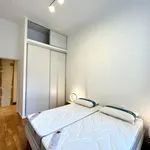 Rent 4 bedroom apartment of 144 m² in LYON