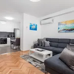 Rent 1 bedroom apartment of 59 m² in Rijeka