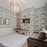 Rent 5 bedroom house in North West England