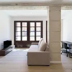 Rent 4 bedroom apartment of 50 m² in Barcelona