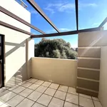 Rent 2 bedroom apartment of 118 m² in Randburg