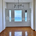 Rent 4 bedroom apartment of 110 m² in Genoa