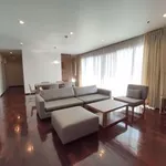 Rent 3 bedroom apartment of 297 m² in Bangkok