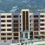 Rent 2 bedroom apartment of 130 m² in Kingston