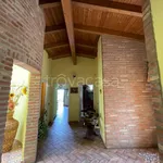 Affitto 5 camera casa di 258 m² in Vigarano Mainarda