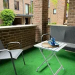 Rent 1 bedroom apartment of 72 m² in Dusseldorf