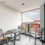 Pronajměte si 3 ložnic/e byt o rozloze 77 m² v Praha