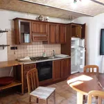 Rent 3 bedroom house of 80 m² in Serramonacesca