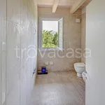 Rent 4 bedroom house of 226 m² in Trieste