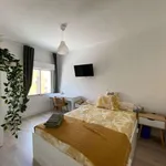 Rent a room in madrid