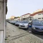 Rent a room in lisbon