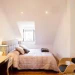 Rent 4 bedroom apartment in Lisbon