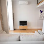 Rent 1 bedroom apartment in Porto