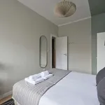 Rent a room in lisbon