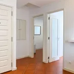 Rent 1 bedroom apartment of 35 m² in lisbon