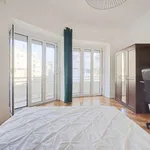 Rent a room in lisbon