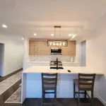 Rent 3 bedroom apartment in Queens