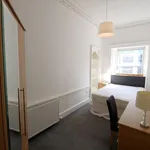 Rent 4 bedroom flat in Edinburgh  City Centre