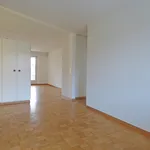 Rent 4 bedroom apartment of 77 m² in Thalwil