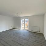 Rent 2 bedroom flat in South East England