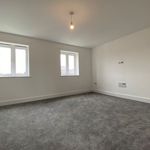 Rent 4 bedroom flat in East Midlands