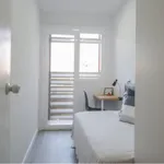 Rent 7 bedroom apartment in Madrid