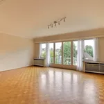 Rent 3 bedroom apartment of 145 m² in Ixelles - Elsene