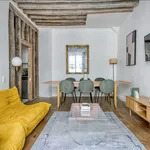 Rent 1 bedroom apartment of 463 m² in Paris