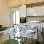 Rent 4 bedroom apartment of 45 m² in Milan