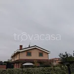 Rent 6 bedroom house of 240 m² in Cassano d'Adda