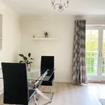 Rent 2 bedroom apartment in Surrey