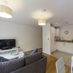 Rent 2 bedroom flat of 650 m² in Hertsmere