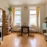 Rent 1 bedroom apartment of 40 m² in Prague