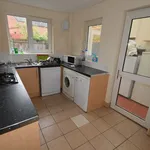 Rent 4 bedroom flat in West Midlands