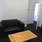 Rent 4 bedroom house in Hull