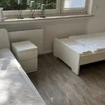 Miete 5 Schlafzimmer wohnung von 110 m² in Bergisch Gladbach