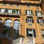 Rent 4 bedroom apartment of 122 m² in Genova