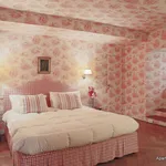 Rent 1 bedroom apartment of 71 m² in Florence