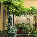 Rent 2 bedroom apartment of 60 m² in Milano