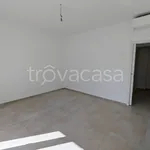 Rent 3 bedroom apartment of 87 m² in Milano