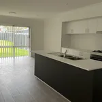 Rent 4 bedroom house in Parkes