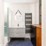 Appartement de 398 m² avec 1 chambre(s) en location à Paris