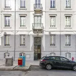 Rent 3 bedroom apartment in lisbon